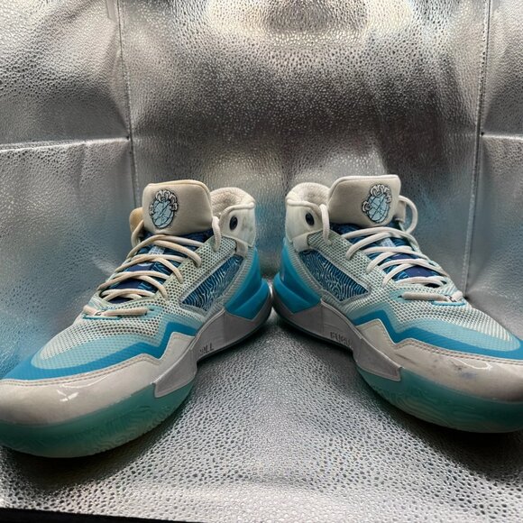 Size 11D New Balance Kawhi Leonard Santa Klaws Blue‎ Basketball Shoes BBKLSTO1 main image 12